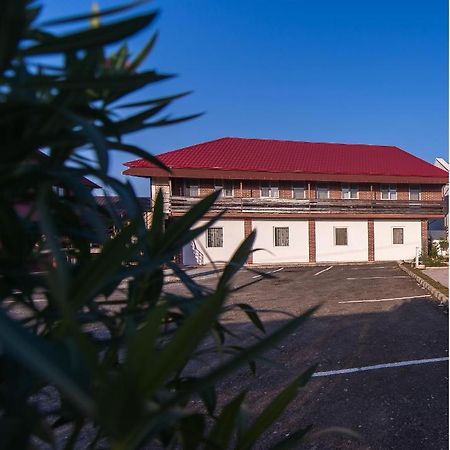 Casa 4 Odai Hotel Douazeci si Trei August Ngoại thất bức ảnh